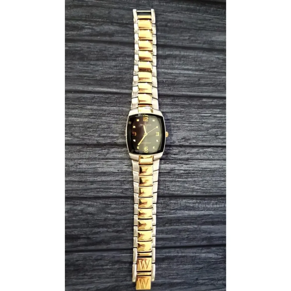 Pristine Vintage WALTHAM‎ 2 Tone 80's Retro Men's Watch